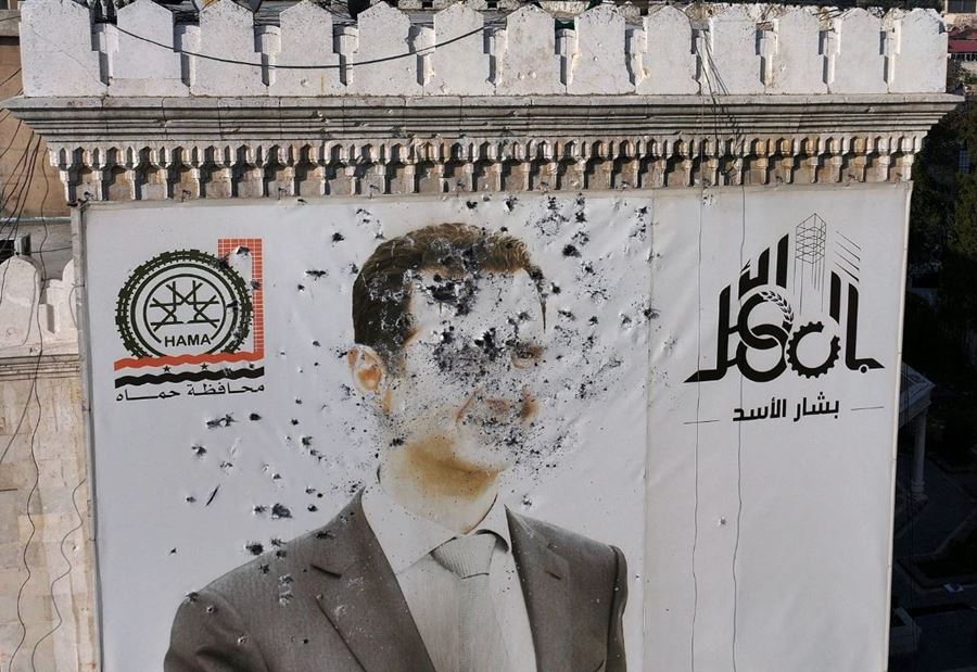 قيادي إيراني يتهم روسيا بـ"خداع الأسد"