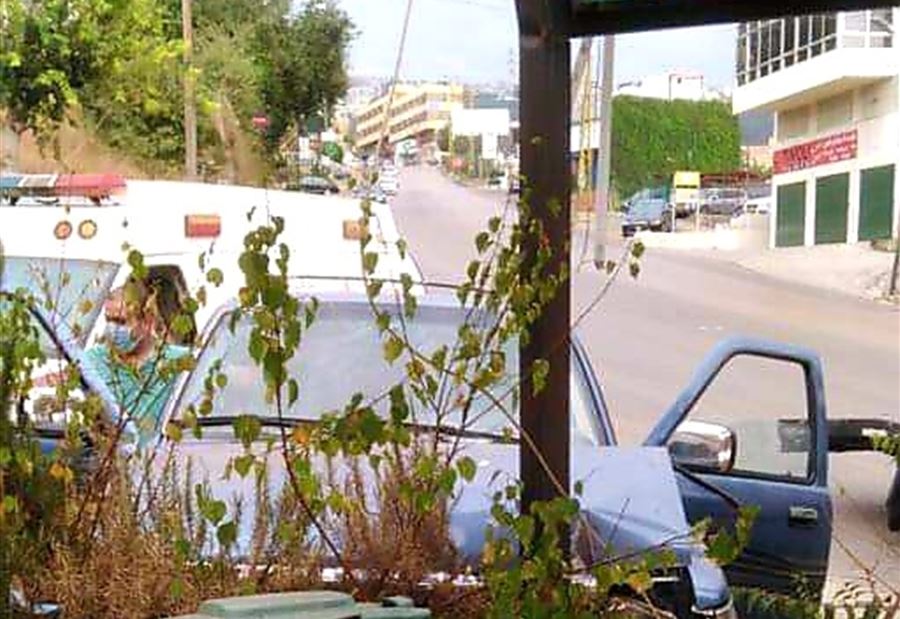 5 جرحى بإنحراف سيارة على طريق عام جعيتا - كسروان 5 جرحى بإنحراف سيارة على طريق عام جعيتا - كسروان