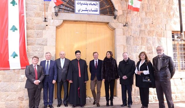جعجع: مساهمة قيمة لفرنسا في تمويل مشروع الصرف الصحي 