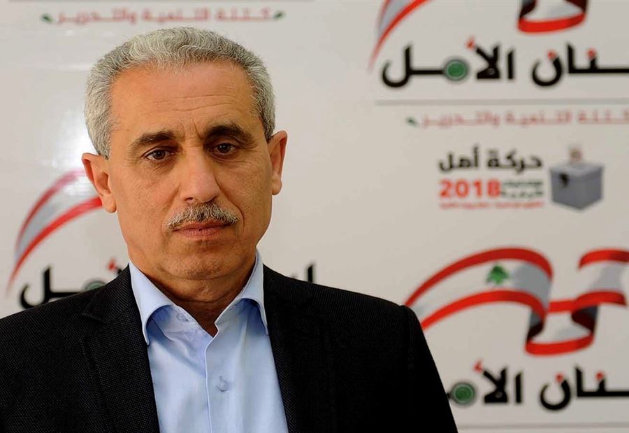 خواجة: التيار تخلى عن حقيبة وتناولها باليد الاخرى