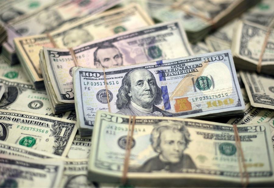 دولار السوق السوداء... كم سجّل اليوم؟