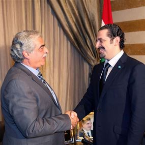 بالصورة.. هكذا استقبل الحريري شبيه والده‏