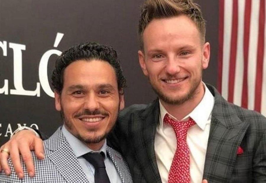 بعد انتشار "الصور المستفزة".. نجم برشلونة يعتذر بعد انتشار "الصور المستفزة".. نجم برشلونة يعتذر