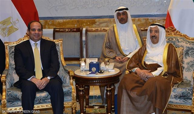 السيسي يعقد جلسة مباحثات مع أمير الكويت
