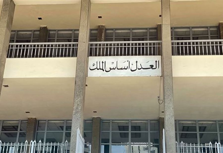 محامٍ بلطجي في قصر العدل!