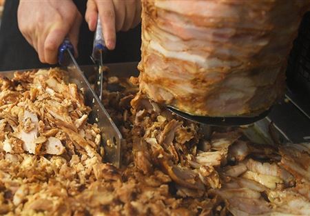 مطلوب معلم شاورما سوري لمجلس الدوما الروسي