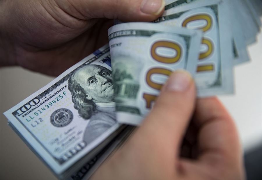 سعرُ الدولارِ لدى الصرافين اليوم الخميس