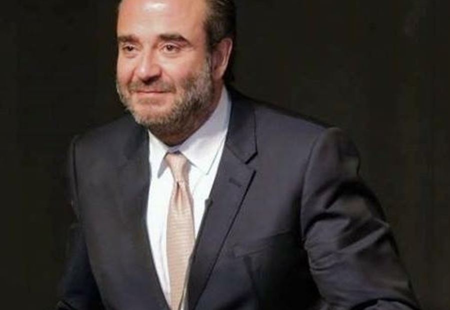 عقيص: "خلّي كل واحد يشتغل شغلو"