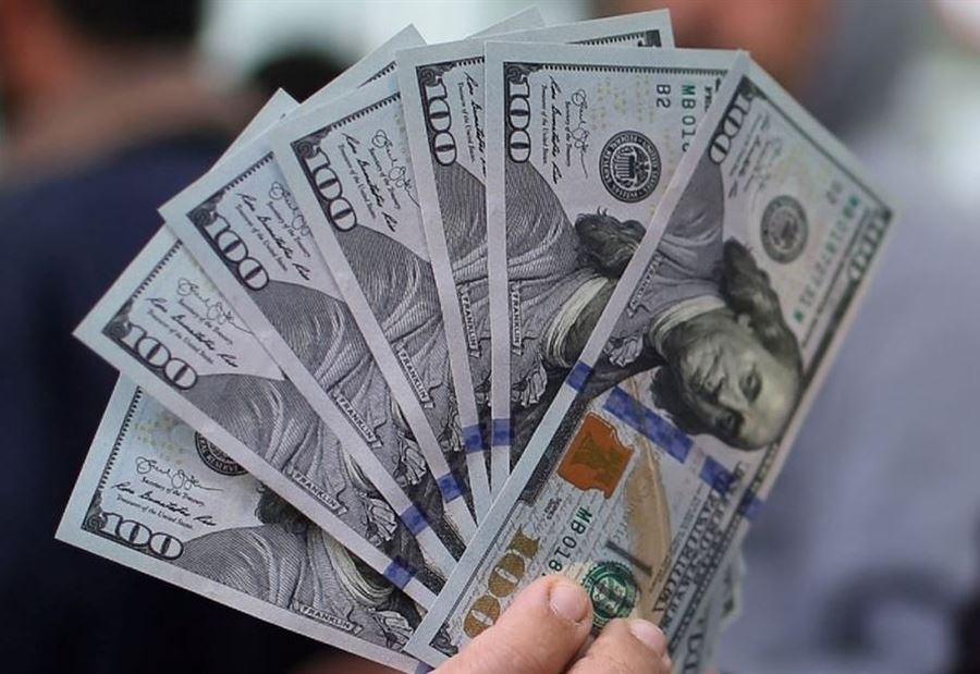 خبير إقتصادي: من المتوقع إرتفاع سعرُ دولار السوق السوداء من جديد
