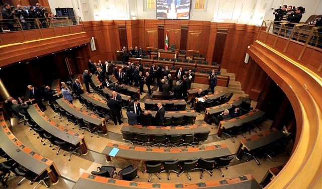 "وين النوّاب..؟!"