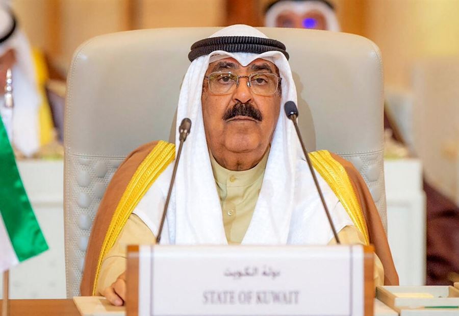 بعد حل مجلس الأمة... موادٌ دستورية عُلقَت في الكويت! بعد حل مجلس الأمة... موادٌ دستورية عُلقَت في الكويت!