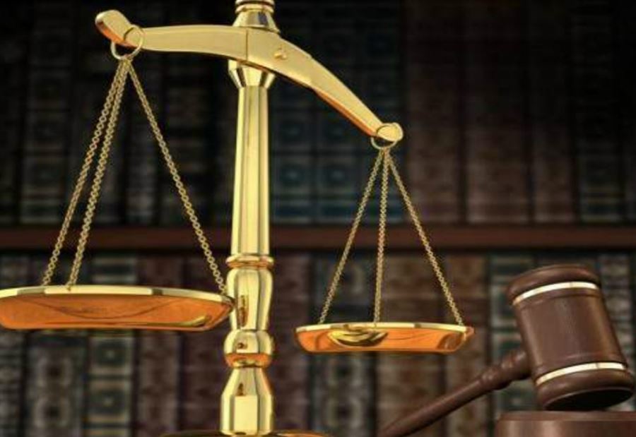 بعد تحرشه ببناته الثلاث... "الجنايات" تصدر حكمها! بعد تحرشه ببناته الثلاث... "الجنايات" تصدر حكمها!