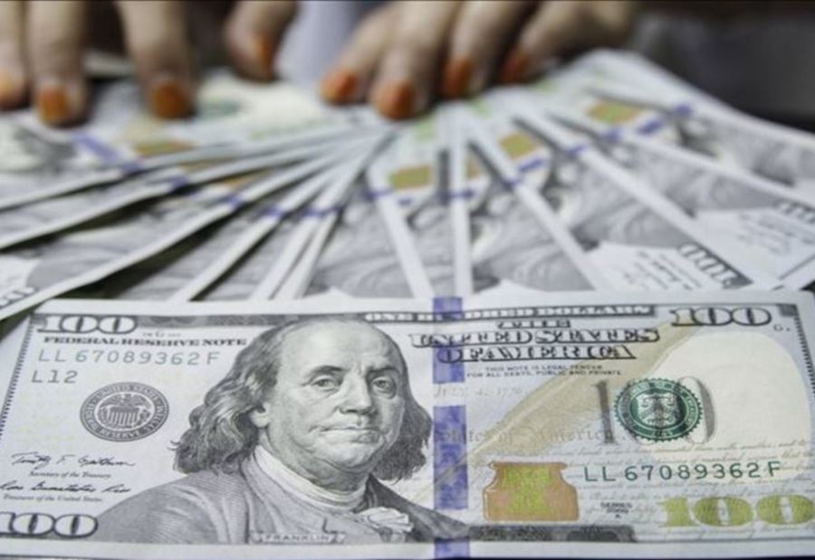 كيفَ أقفل دولار السوقِ السوداء مساء اليوم؟