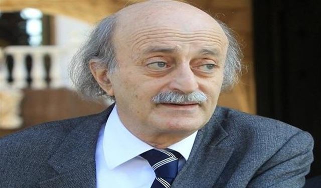 جنبلاط يتصل ببري مستنكرا