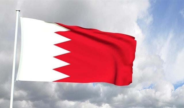 القضاء العسكري البحريني يحاكم لأول مرة متهمين بالإرهاب