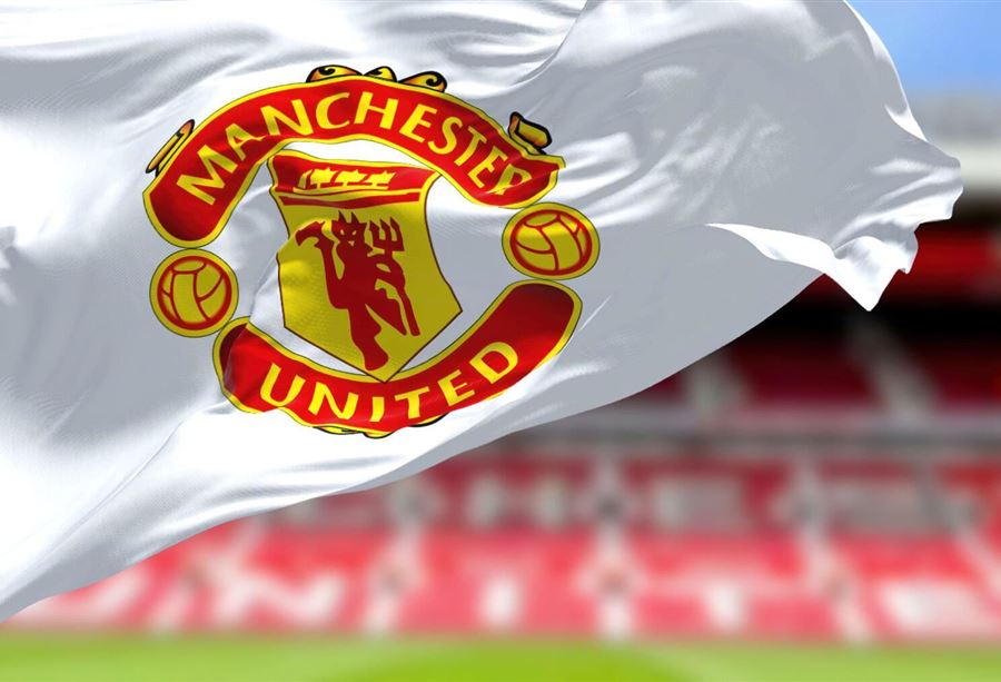 نجاة نجم "مانشستر يونايتد" من حادث مروّع بأعجوبة!