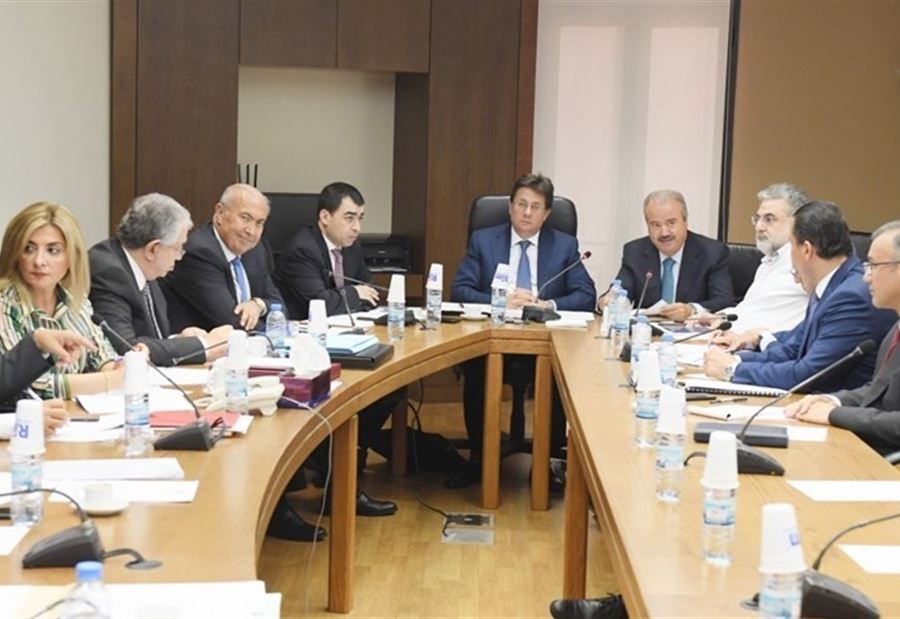 فَرعية اللجان تُتابع مناقشة  قانون المناقصات