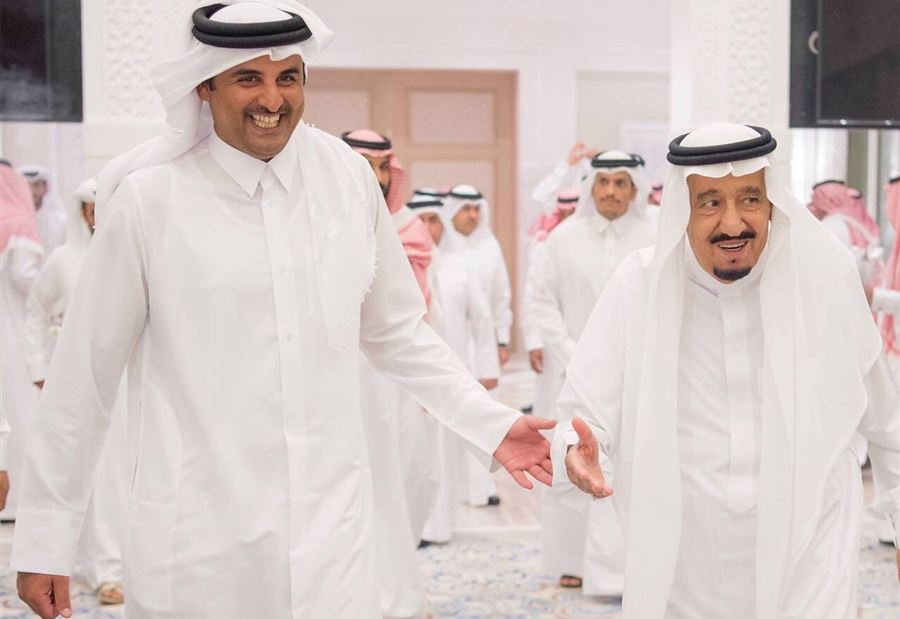 رسالة من الملك السعودي الى أمير قطر
