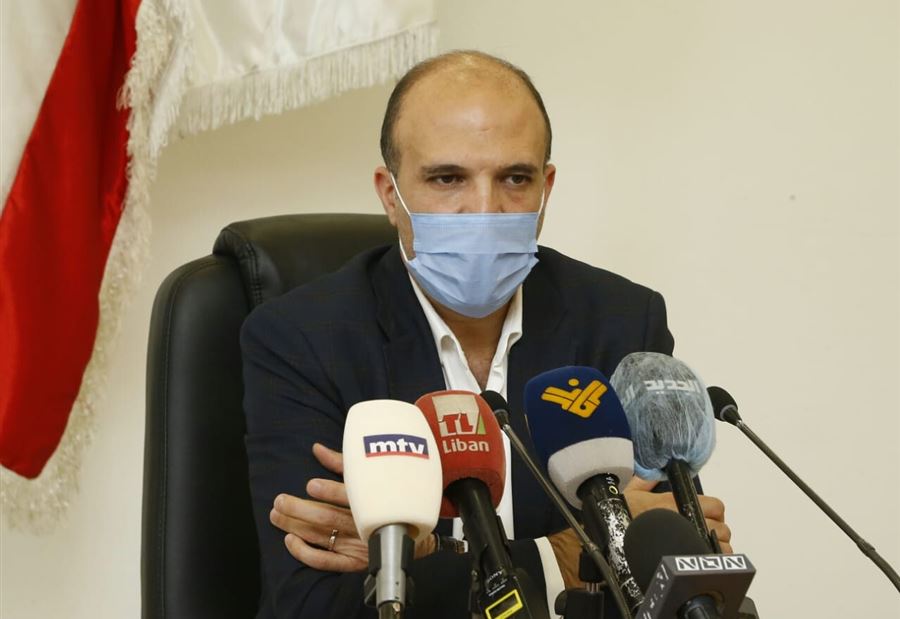 الإقفالُ العام... هذا ما كشفه وزير الصحة  الإقفالُ العام... هذا ما كشفه وزير الصحة