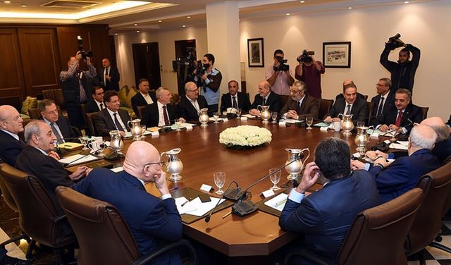 المسؤولون اللبنانيون استقالوا.. المسؤولون اللبنانيون استقالوا..