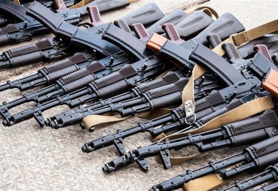 تجارة الأسلحة تزدهر في لبنان