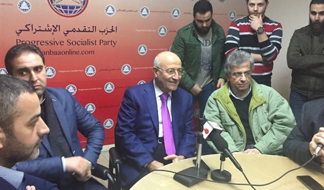 العريضي: هل نحن امام مرحلة يمنع فيها الانتقاد والاعتراض؟