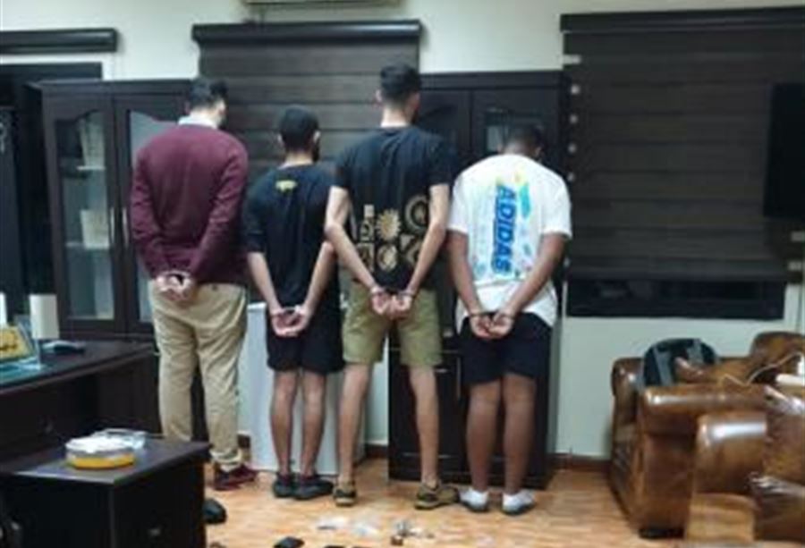 يتعاطون المخدرات ويروّجونها في الكورة!