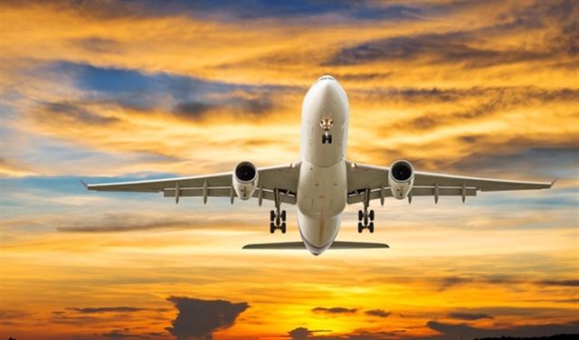 أكسا: بوالص التأمين تشمل الممنوعين من دخول أميركا أكسا: بوالص التأمين تشمل الممنوعين من دخول أميركا