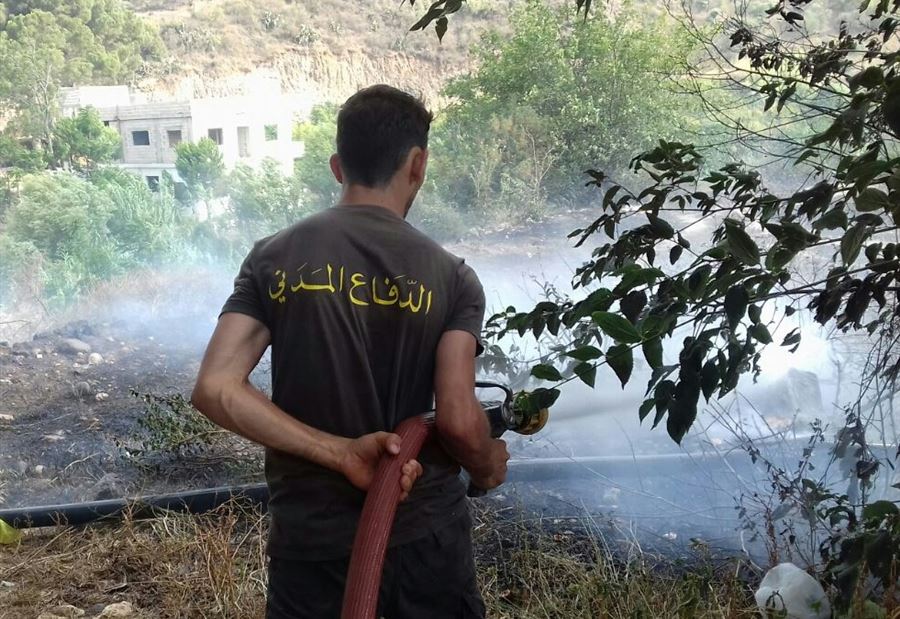 حريق كبير على طريق عام بقرزلا- عين الذهب