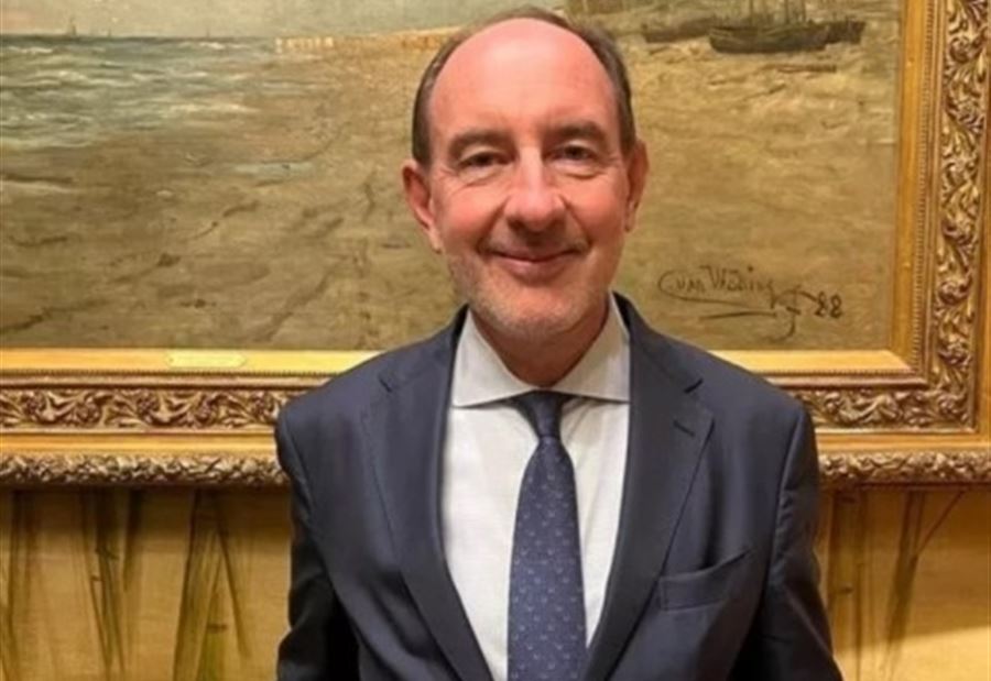 غايةٌ في نفس حفيد "ديغول"... ما علاقة روسيا؟