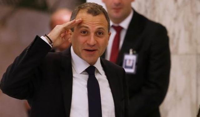 "باسيل وزير العهد المدلل ورئيس الظلّ"