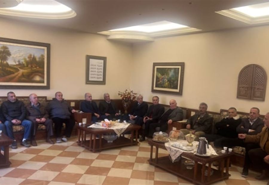 لمعالجة مطالبهم... أبو الحسن يلتقي مخاتير المتن الأعلى لمعالجة مطالبهم... أبو الحسن يلتقي مخاتير المتن الأعلى