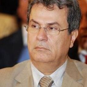 نقولا يطالب بمحاسبة شباب التيار