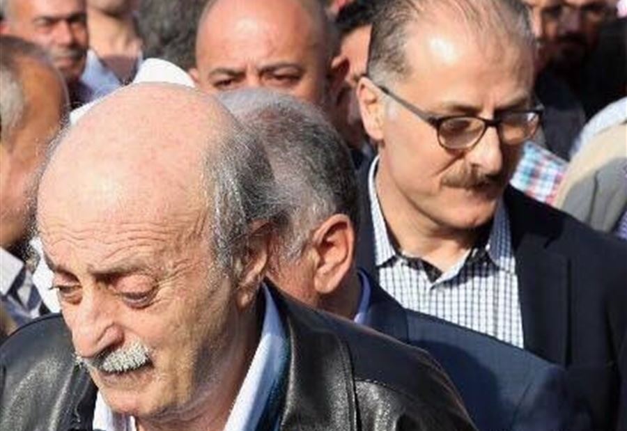 صراع سياسيّ جديد... "تغريدة قنبلة" وتهديد بفتح الأوراق