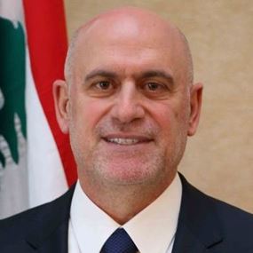 تعليمات فنيانوس لمواجهة العاصفة تعليمات فنيانوس لمواجهة العاصفة