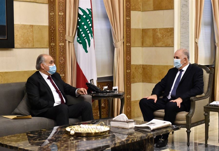 فهمي عرض الأوضاع مع أبو الحسن 