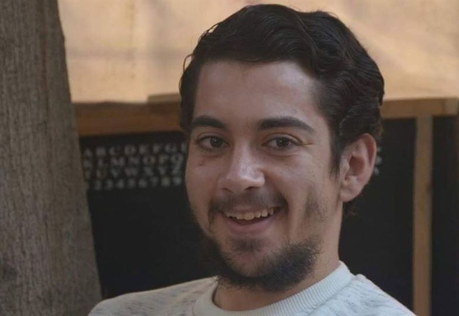 وفاة كاتب مصري شاب "تنبّأ" بموته!