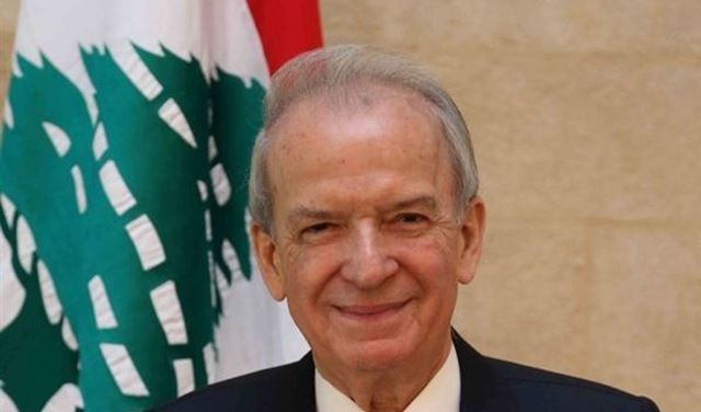 حمادة مهاجماً السفير السوري... "إسرائيلي" و"يا ريتو ما كان"!