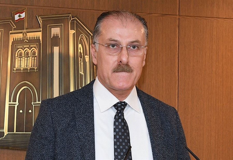 عبدالله: لإقفال ملف متطوعي الدفاع المدني