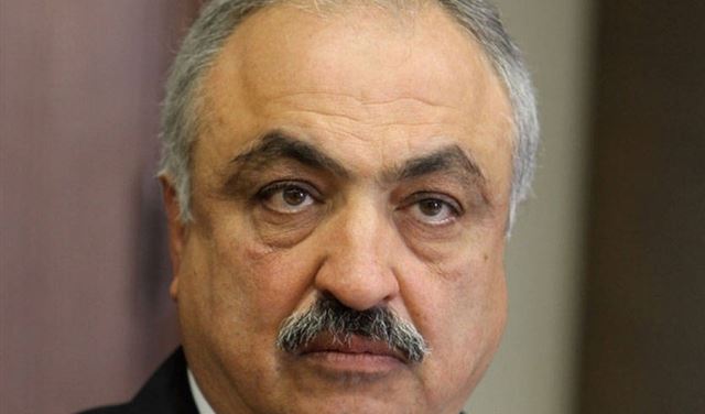 الحجار للحريري:  أنت قائد السفينة