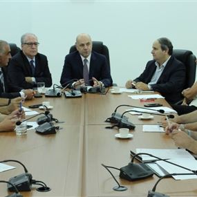 "الصحة" و"التفتيش" يواصلان الكشف على المستشفيات الحكومية
