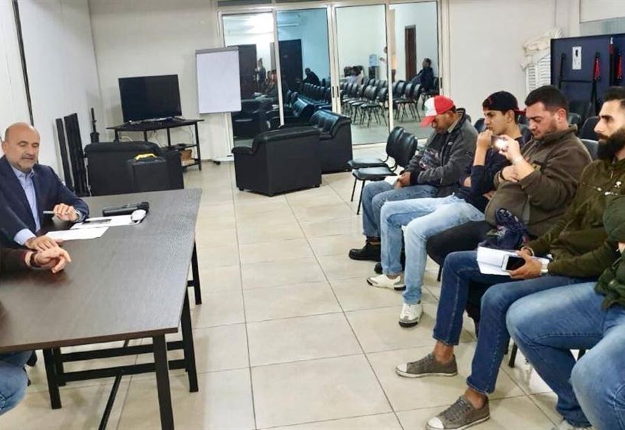 أبي رميا أمام "ثوار جبيل": لتشكيل حكومة تحظى بثقة الحراك أبي رميا أمام "ثوار جبيل": لتشكيل حكومة تحظى بثقة الحراك