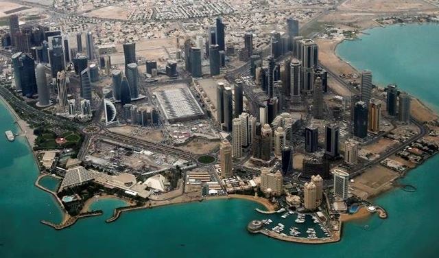 رجل أعمال مقرب من ترامب يقدم شكوى ضد قطر