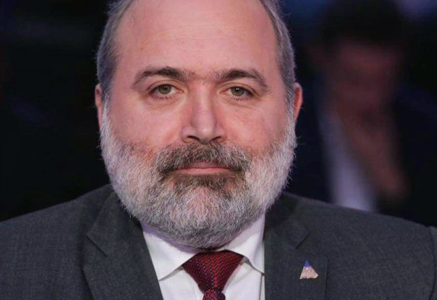 الفرد رياشي: الـ س-س مجرد هراء!