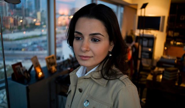ماذا بين نايلة وميشيل؟