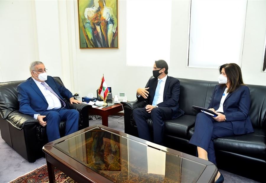 "أجواء إيجابية" بشأن  ملف "ترسيم الحدود البحرية"