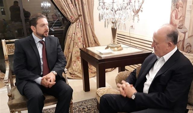 كرامي لريفي:"طولت الغيبة علينا معاليك"