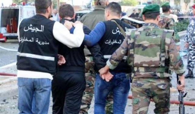مخابرات الجيش تسلمت متهما من القوة المشتركة في عين الحلوة