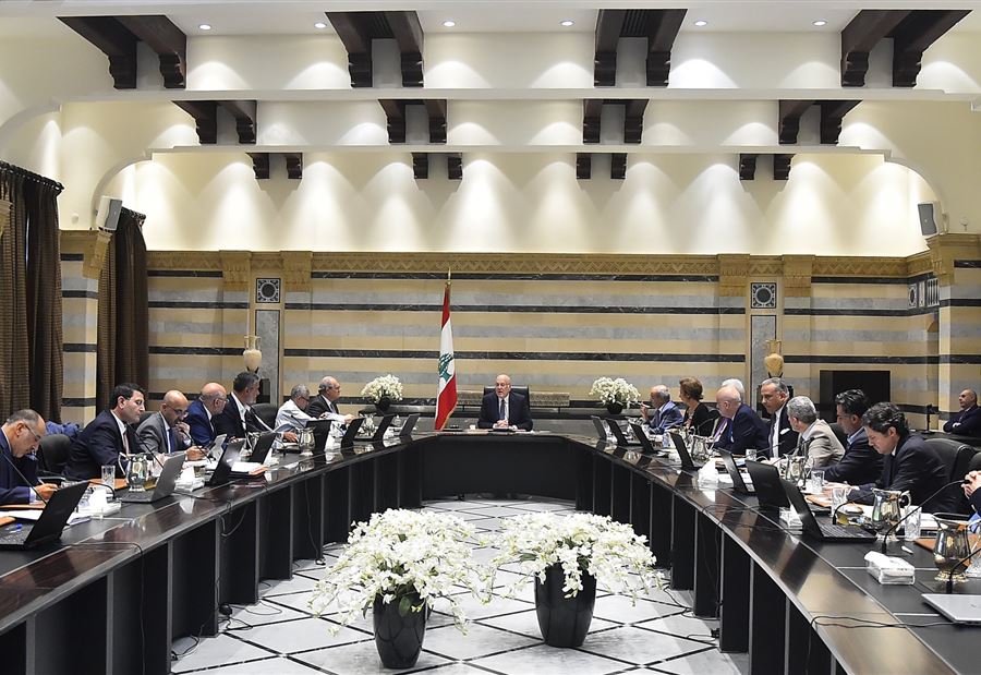 "لمواجهة أي احتمالات ممكنة"... الحكومة توافق على خطة حميّة!