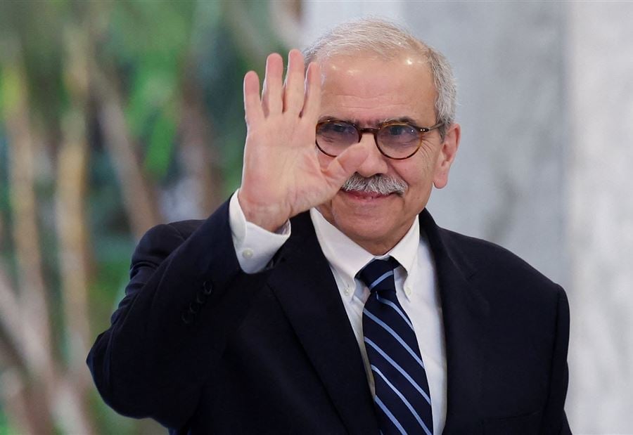 لا حكومة مدنية... نواف سلام: "انتظر الاستشارات غدًا"!